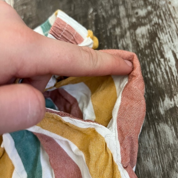 AMERICAN EAGLE Striped Multicolor Women's Shorts - Picture 3 of 5